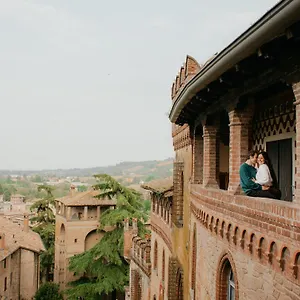 Cora Stradivari CastellʼArquato