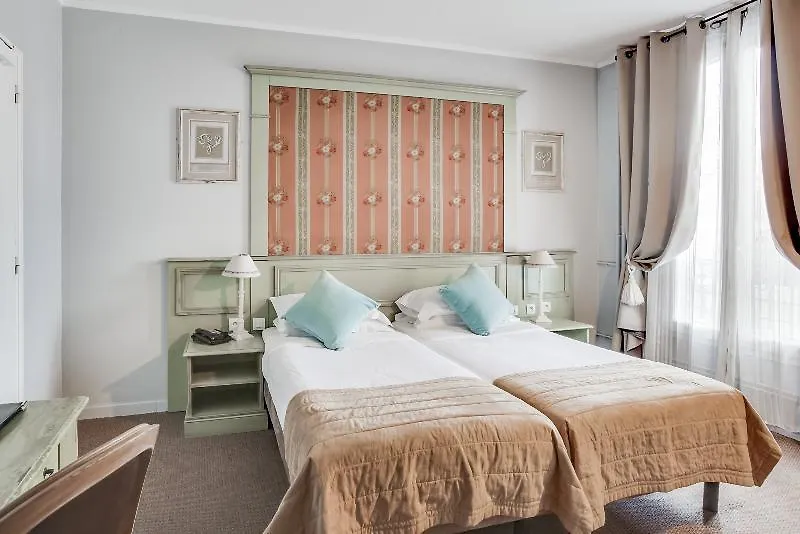 Hotel De Bellevue Paris Gare Du Nord 3*,  Francia